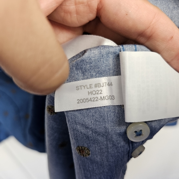 J. Crew Blue Slim Untucked Secret Wash Cotton Poplin Button Front Shirt Large - Picture 9 of 11